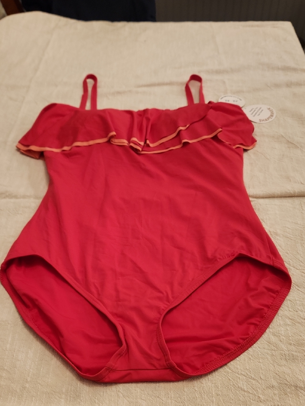 NWT Coco Reef Hibiscus Ruffle One-Piece Swimsuit Size 14/38D